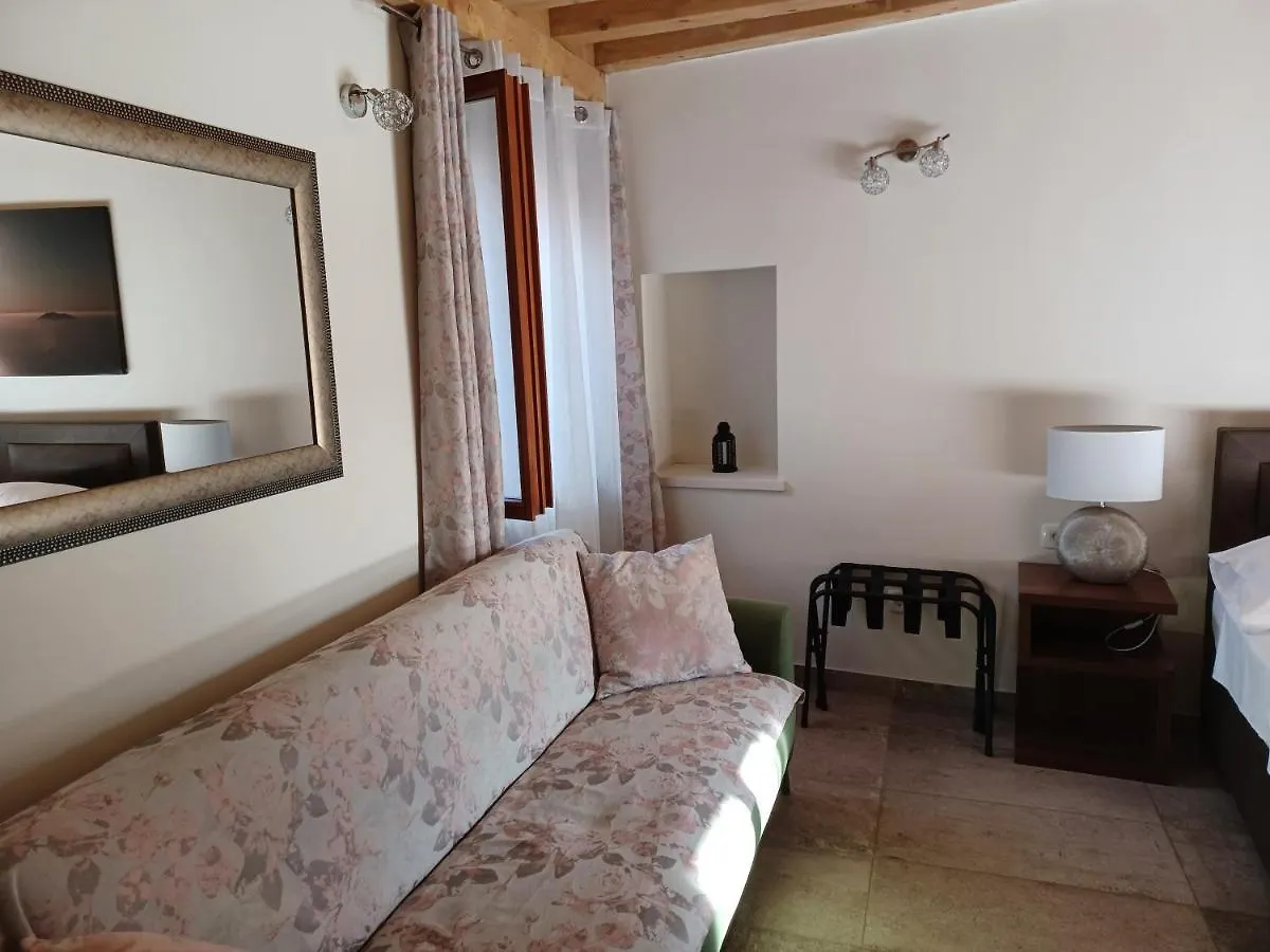 Jr Luxury Guesthouse2 Σπλιτ Πανσιόν