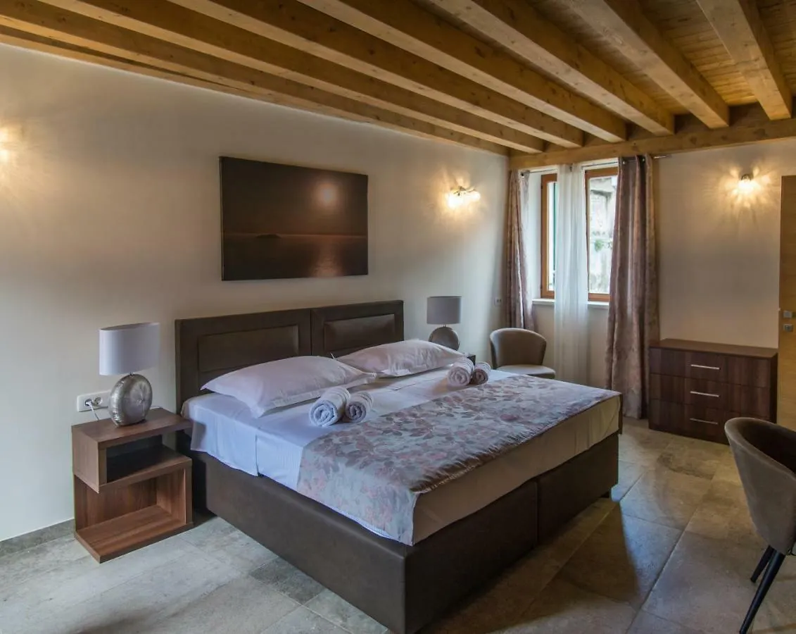 Jr Luxury Guesthouse2 Σπλιτ Κροατία