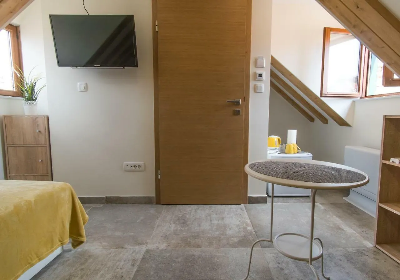 Jr Luxury Guesthouse2 Σπλιτ 4*,  Κροατία